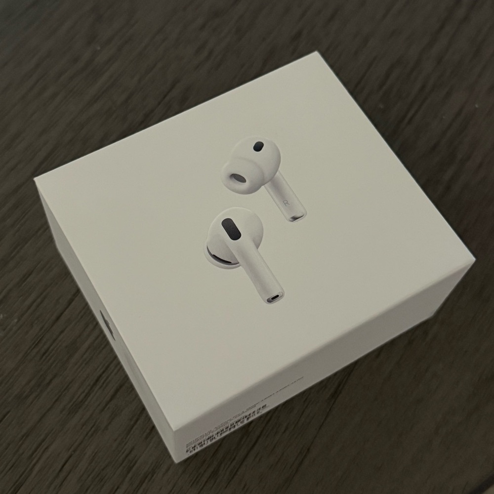AirPods Pro 3 EMPTY box